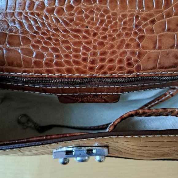 Vintage Michael Kors Leather Embossed Allegator Clutch/Chain Shoulder Bag - Picture 9 of 10